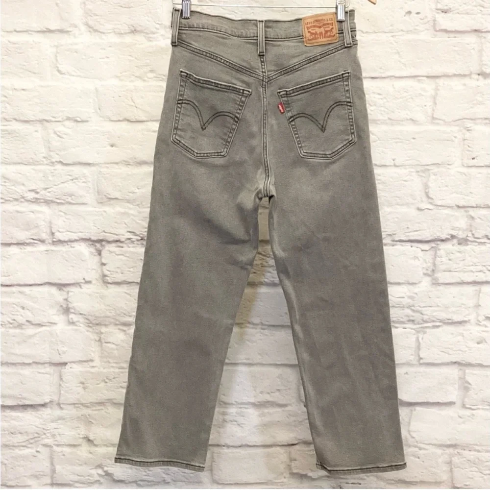 Levi’s W28 (US 8) Ribcage Straight Ankle Women’s Jeans Light Gray Stretch - Picture 7 of 9